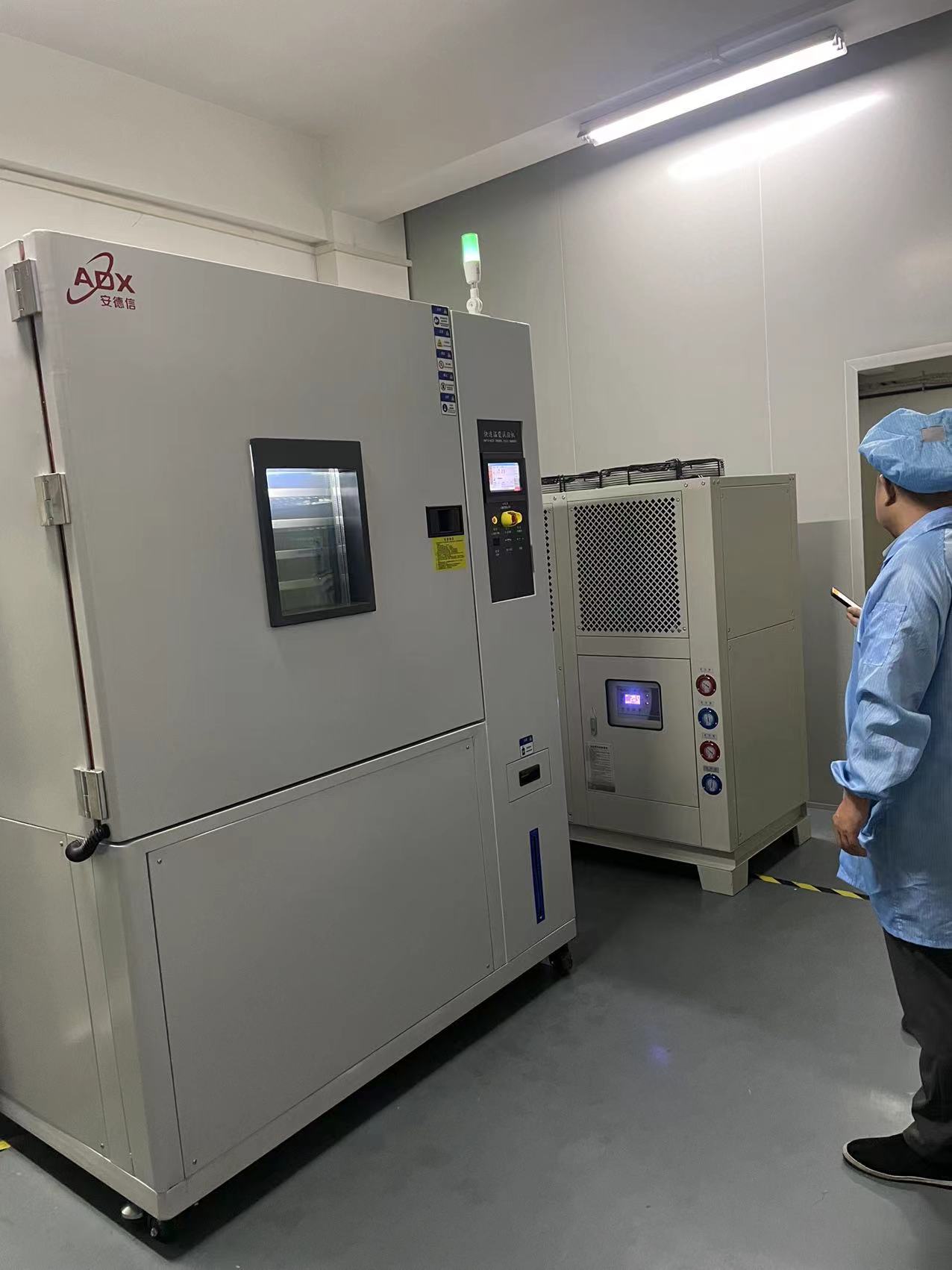光器件小型溫循箱成功交付，助力光通信行業再升級